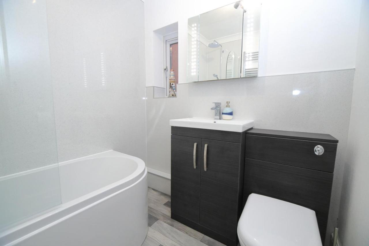 Exmouth - Newly Available, Near The Beach Apartman Kültér fotó