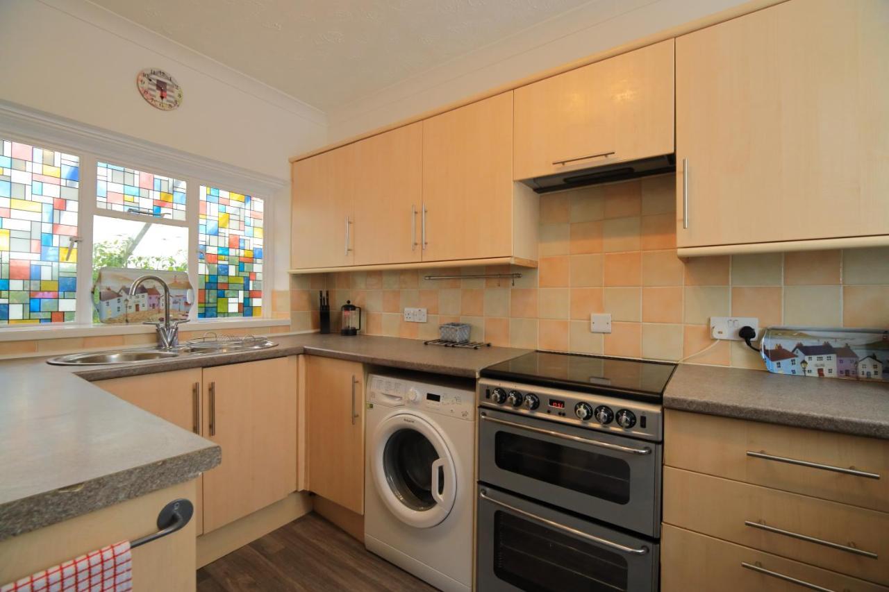 Exmouth - Newly Available, Near The Beach Apartman Kültér fotó