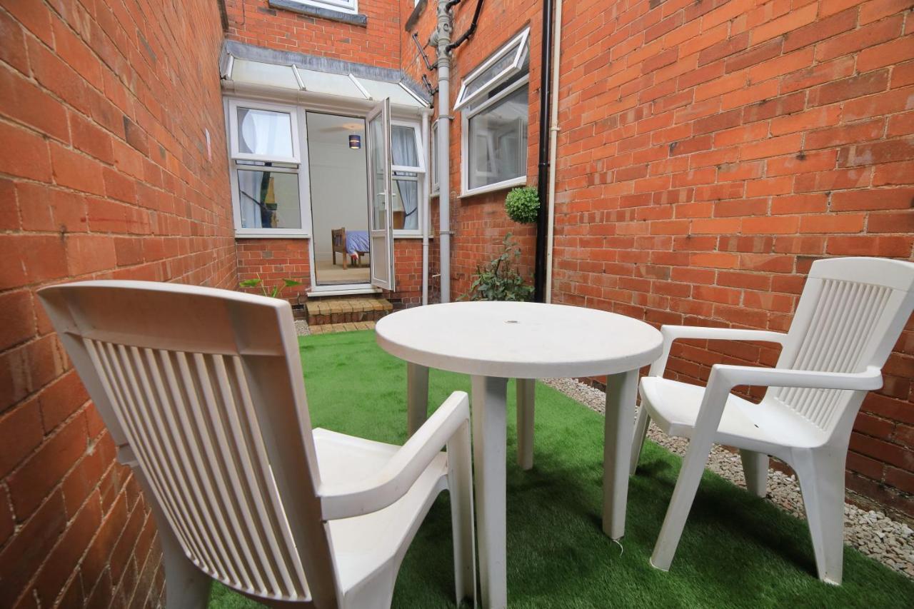 Exmouth - Newly Available, Near The Beach Apartman Kültér fotó